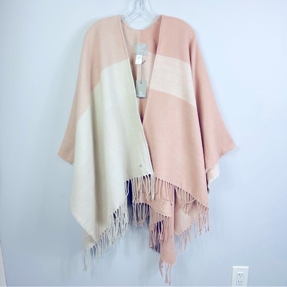 Soia & Kyo Mirel Fringe Scarfigan Shawl Wrap Poncho Cardigan OS NWT - Picture 10 of 16